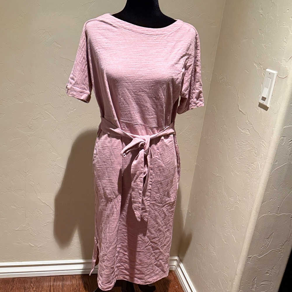 Duluth Trading Company small Pink Midi Dress with Belt